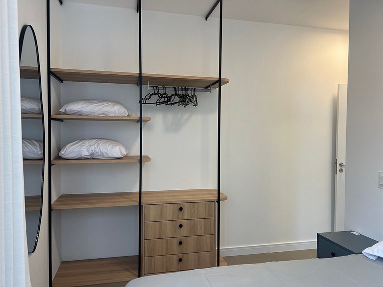 Lindo! Apartamento na Praia de Palmas - DE03J