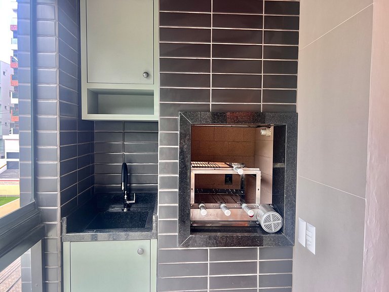 Perfeito! Apto na Praia de Palmas! - DR01J