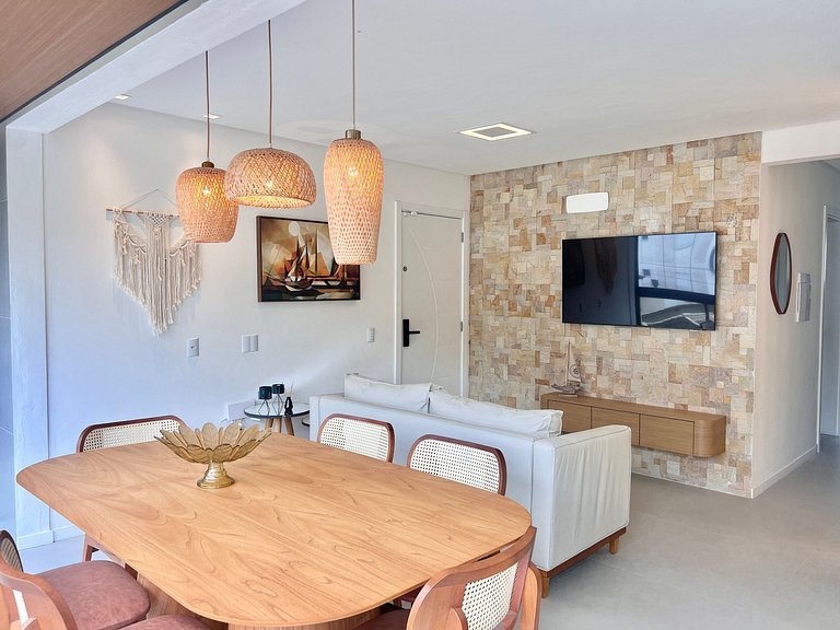 Perfeito! Apto na Praia de Palmas! - DR01J