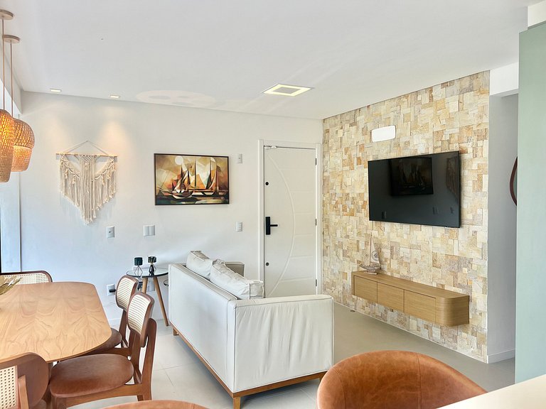 Perfeito! Apto na Praia de Palmas! - DR01J