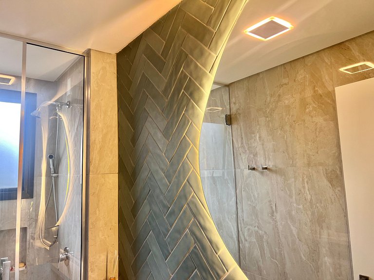 Perfeito! Apto na Praia de Palmas! - DR01J