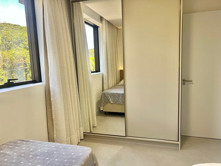 Lindo! Apto na Praia de Palmas - ZI06I