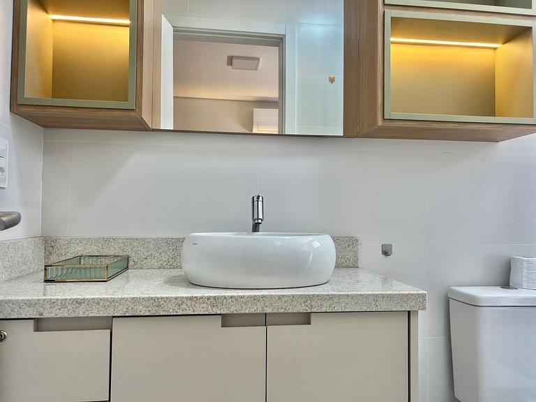 Lindo! Apto na Praia de Palmas - ZI06I