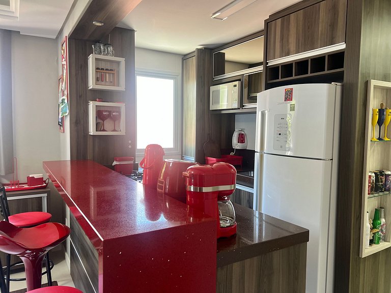 Aconchegante! Apto na Praia de Palmas. DR02J