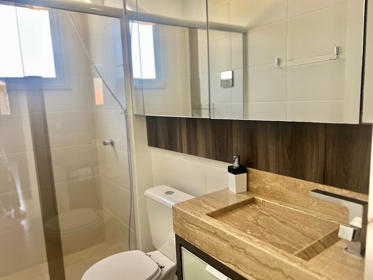 Aconchegante! Apto na Praia de Palmas. DR02J