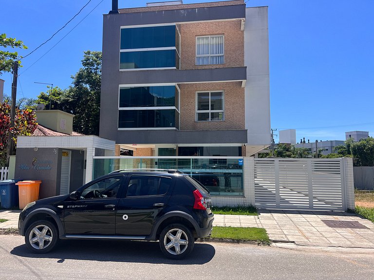 Aconchegante! Apto na Praia de Palmas. DR02J