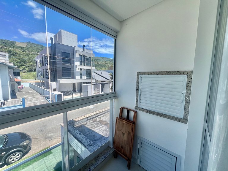 Aconchegante! Apto na Praia de Palmas. DR02J