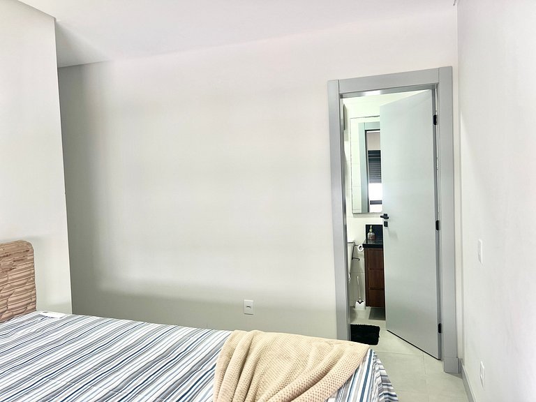 Perfeito! Apto na Praia de Palmas! - DY01J