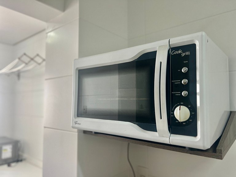 Lindo! Apto com piscina no condomínio - EF01J