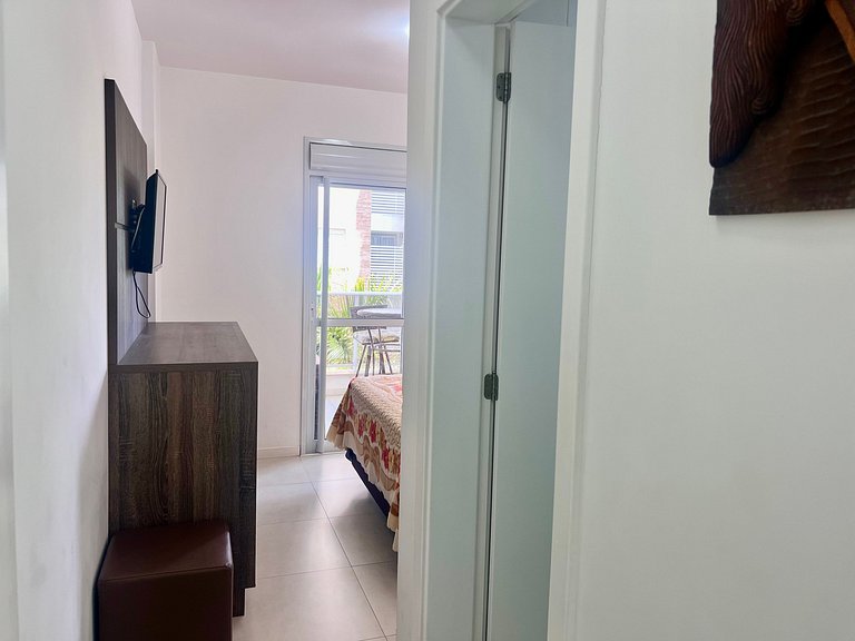 Lindo! Apto com piscina no condomínio - EF01J