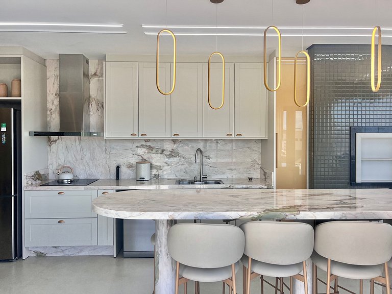 Perfeita! Cobertura na Praia de Palmas! - EF02J