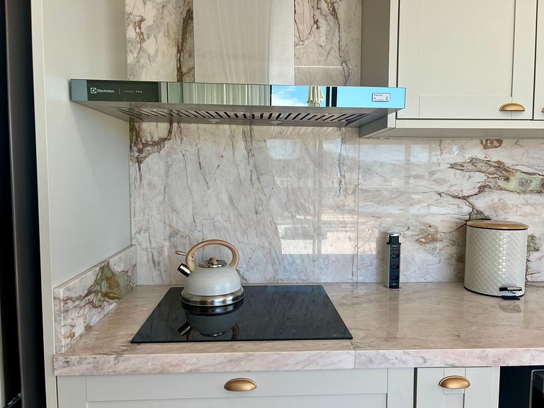 Perfeita! Cobertura na Praia de Palmas! - EF02J