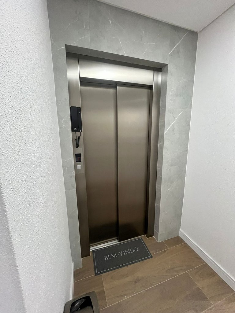 Lindo! Apartamento na Praia de Palmas - DE03J