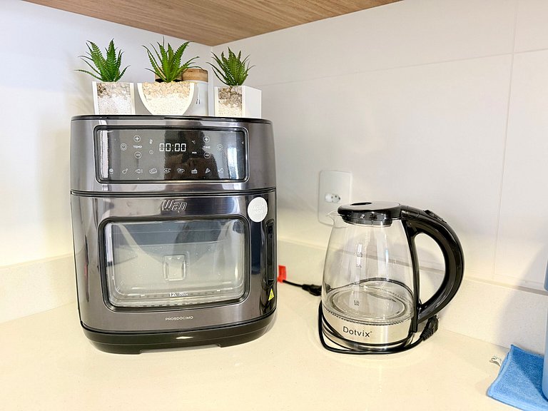 Lindo! Apto com piscina no condomínio! HG02J