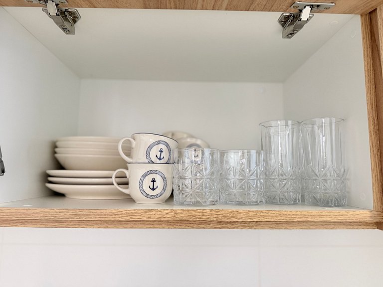 Lindo! Apto com piscina no condomínio! HG02J