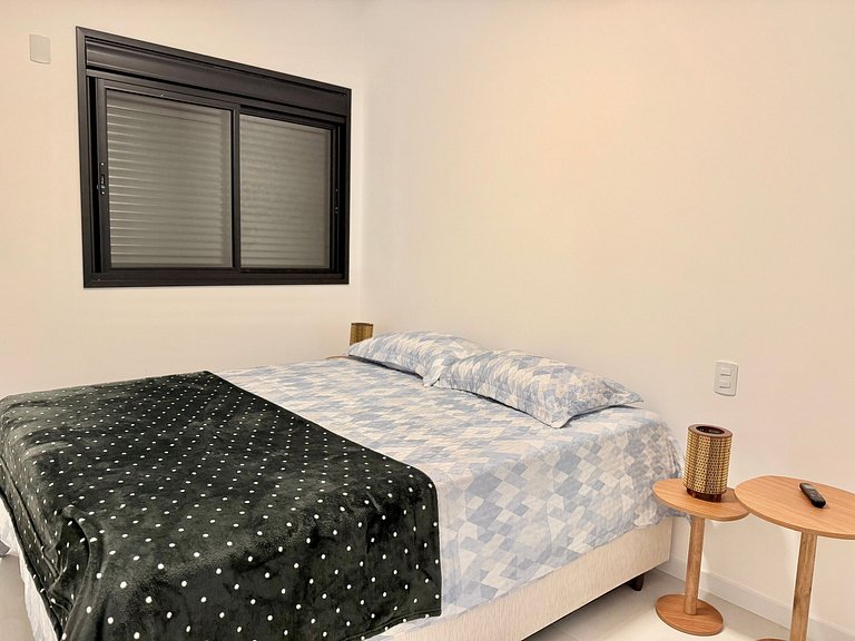 Lindo! Apto com piscina no condomínio! HG02J