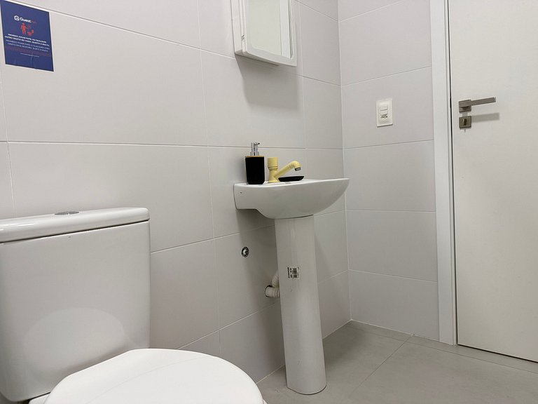 Incrivel apto na Praia de Palmas - Treviso - JQ01J