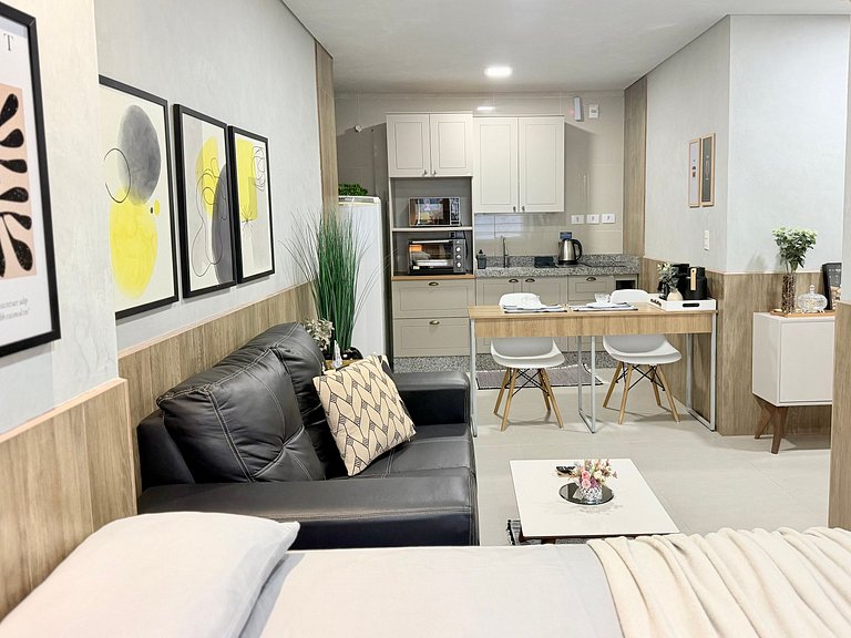 Econômico! Studio Flat à 250m do mar! OV01J