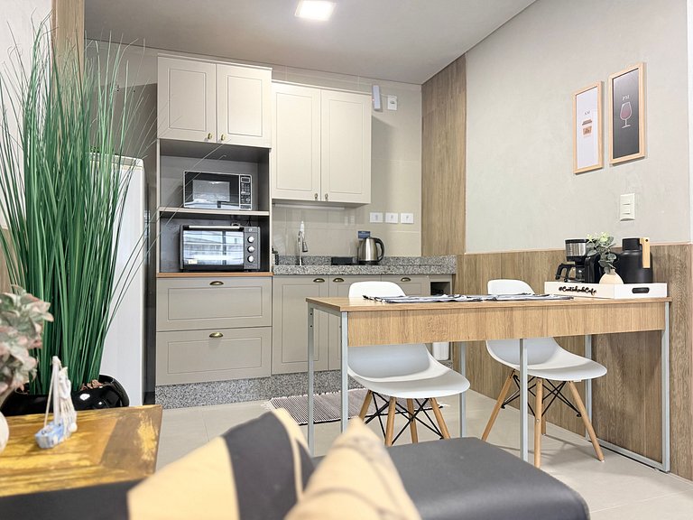 Econômico! Studio Flat à 250m do mar! OV01J
