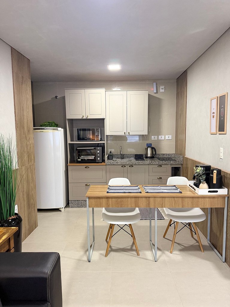Econômico! Studio Flat à 250m do mar! OV01J